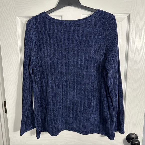 Dana Buchman size XL navy chenille top, scoop neck, polyester, casual - Picture 3 of 11